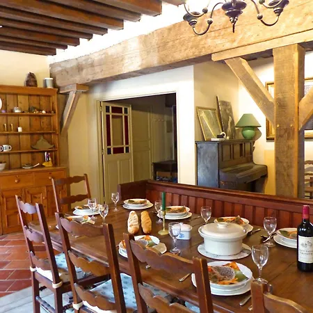 Elegant Medieval Restaure Avec Piscine, Cheminee, Proche Du Golf Et Attractions Culturelles - Fr-1-489-335 펜션 Hérisson