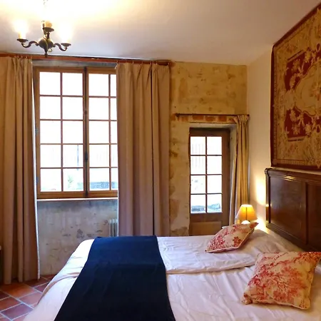 Ancien College Restaure: Charme Medieval, Linge Fourni - Fr-1-489-335 Hébergement de vacances