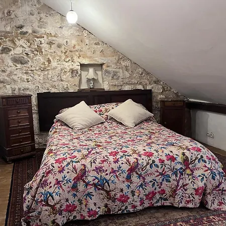 Holiday home Ancien College Restaure: Charme Medieval, Linge Fourni - Fr-1-489-335